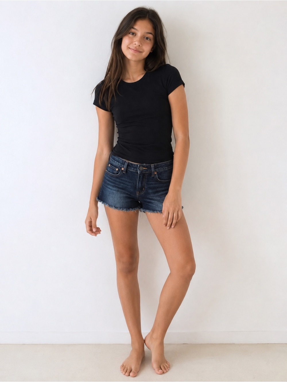High Rise Distressed Denim Shorts No Boundaries Size 3 Festival Distressed Hem
